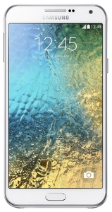 Смартфон Samsung Galaxy E5 Duos SM-E500H White
