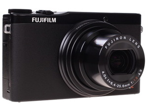 Цифровой фотоаппарат Fujifilm FinePix XQ2 черный
