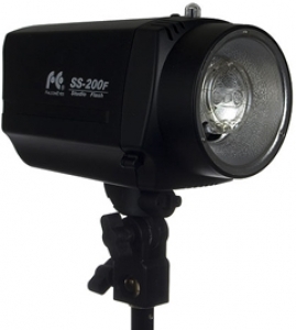 Вспышка ведомая Falcon Eyes SS-200F