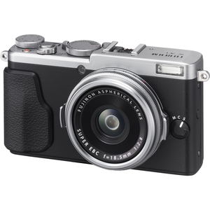 Цифровой фотоаппарат Fujifilm X70 Silver