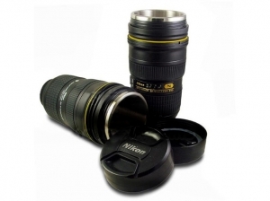 Кружка-объектив (Nikon AF 24-70 mm) с зумом