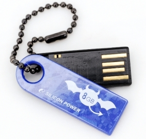 Флэш накопитель USB 8 Gb Silicon Power TOUCH 820 Blue