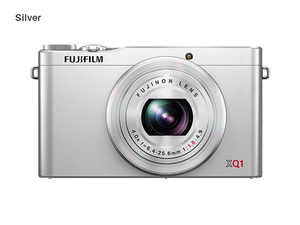 Цифровой фотоаппарат Fujifilm XQ1 silver