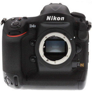Цифровой фотоаппарат Nikon D4s body