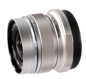 Объектив Olympus M.Zuiko Digital ED 12mm F2.0 серебристый