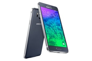 Смартфон Samsung Galaxy Alpha 32Gb SM-G850F LTE Black