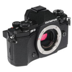 Цифровой фотоаппарат Olympus OM-D E-M5 Mark II Body черный
