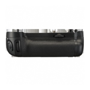 Батарейный блок Nikon MB-D16 для Nikon D750