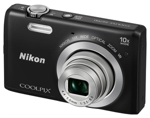 Цифровой фотоаппарат Nikon Coolpix S6700