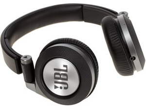 Наушники JBL Synchros E40BTBLK