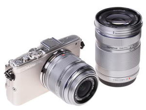Цифровой фотоаппарат Olympus PEN E-PL6 Double Kit 14-42 + 40-150 серебристый