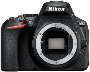 Цифровой фотоаппарат Nikon D5600 Body черный