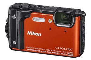 Цифровой фотоаппарат Nikon Coolpix W300 оранжевый