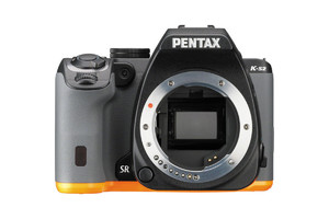 Цифровой фотоаппарат Pentax K-S2 body черный/оранжевый