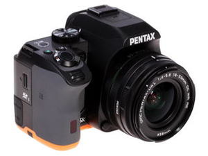 Зеркальный фотоаппарат PENTAX K-S2 + объективы DA 18-50 DC WR + DA 50-200 DC WR, черный/оранжевый [S0013232]