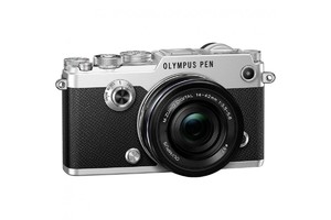 Цифровой фотоаппарат Olympus PEN-F Pancake Zoom Kit (PEN-F body silver + EZ-M1442EZ black)