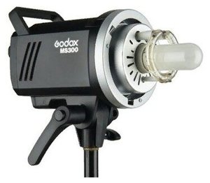 Вспышка студийная Godox MS300