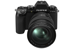 Цифровой фотоаппарат Fujifilm X-S10 Kit XF 16-80mm F4 R OIS WR Black