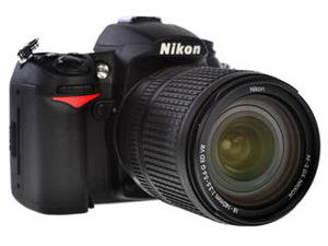 Цифровой фотоаппарат NIKON D7000 Kit AF-S 18-140 DX VR